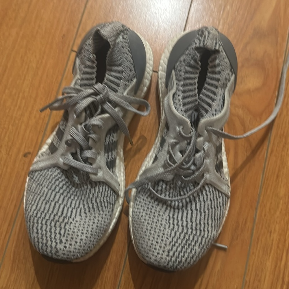 Ultra Boost - Picture 2 of 2
